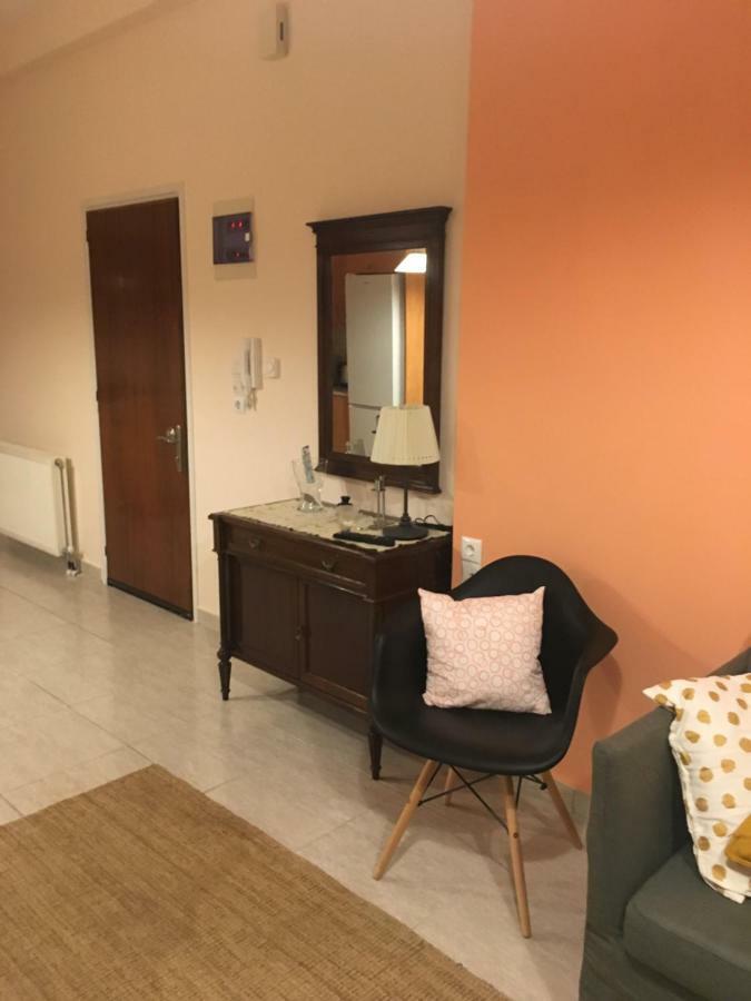 Central 2-Bedroom Luxury Apartment Heraklion  Exterior photo